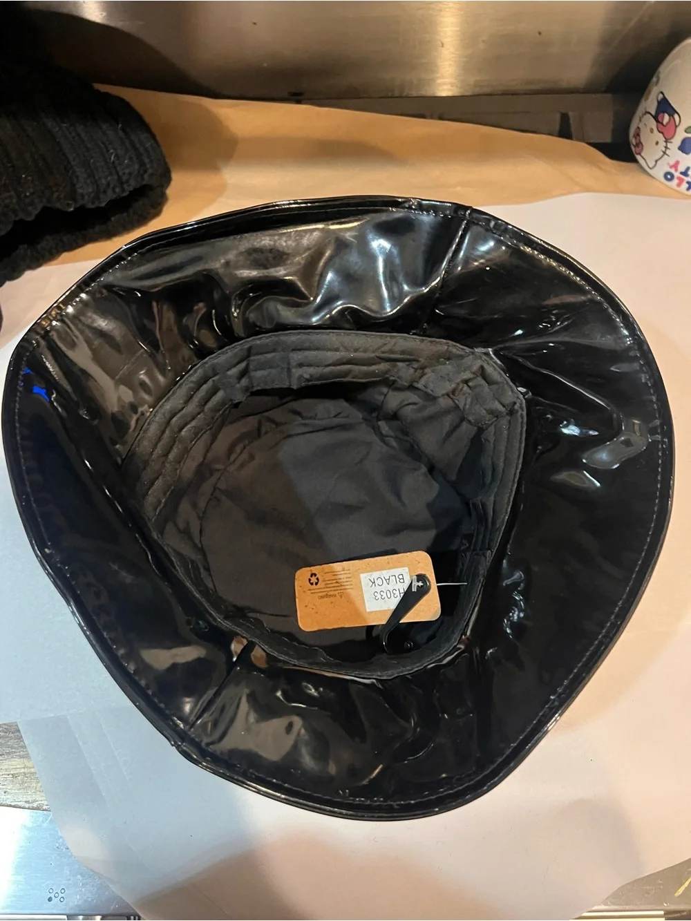 N/A glossy black